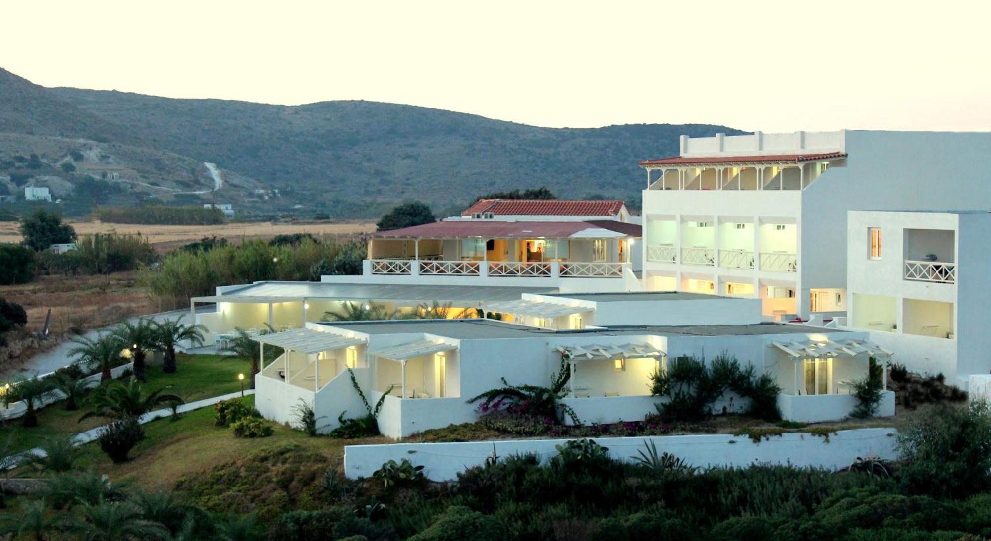 Golden Milos Beach Provatas Exterior photo